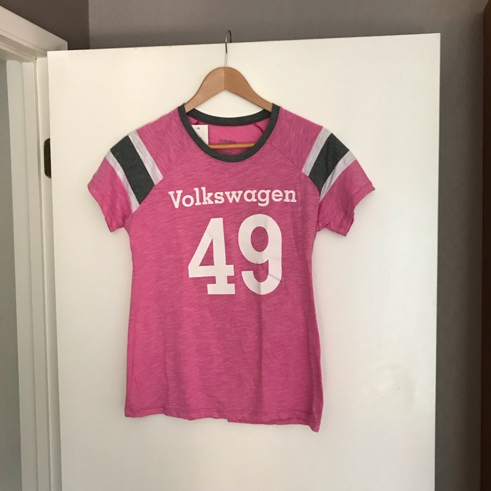 Volkswagen tee